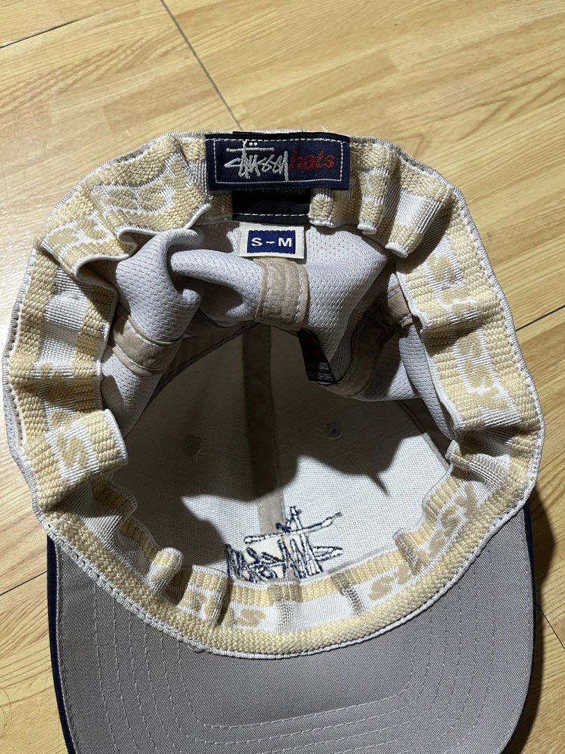 Vintage Stussy International Cap (Category: Caps & Hats) located in Mabalacat. Submitted by brkebys00 (Listing ID 1444853564, Image 3). Description: Very good condition Need clean.