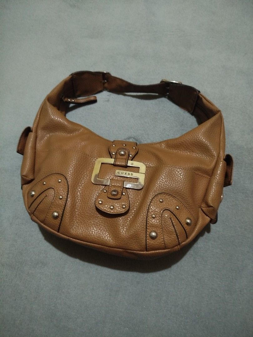 VTG GUESS 2000 KILI BAG (Category: Looking For) located in Lipa City. Submitted by france01825 (Listing ID 1444834578, Image 1). Description: .