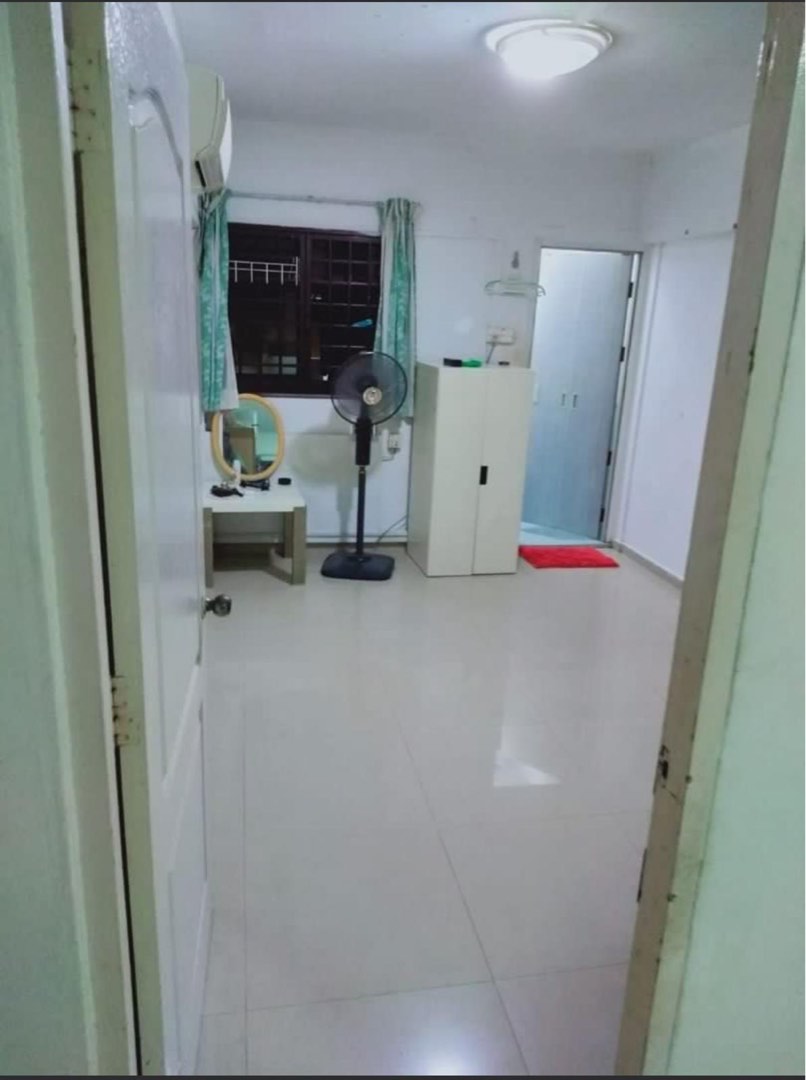 (Category: ) located in . Submitted by vinoth3498 (Listing ID 1444795092, Image 1). Description: .