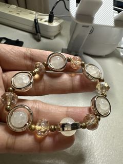 (Category: ) located in . Submitted by dbydonna (Listing ID 1444728267, Image 1). Description: .