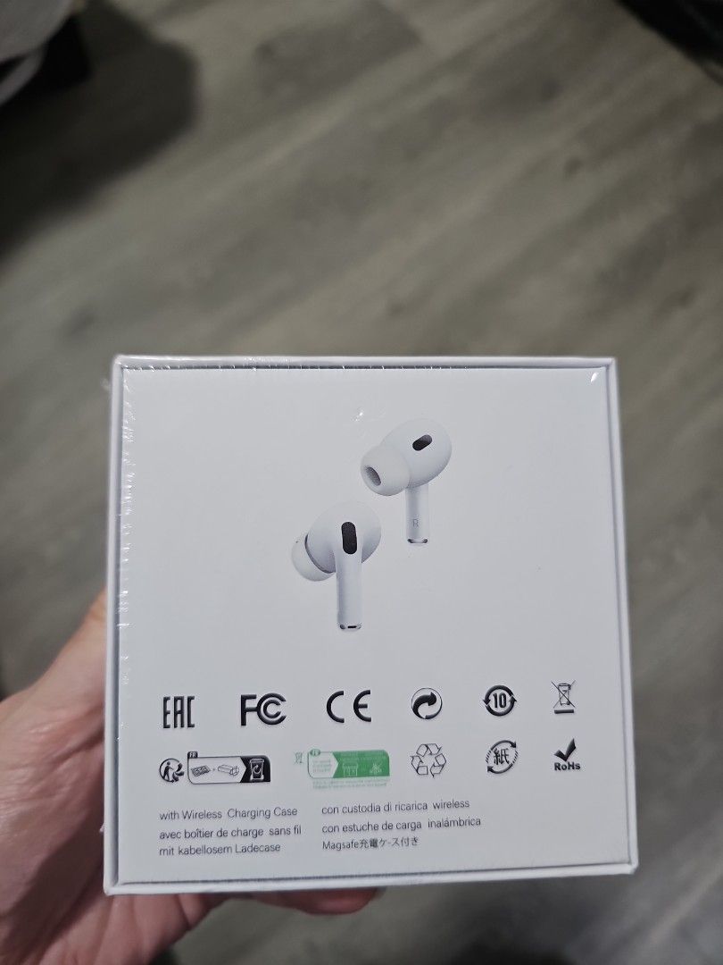 Wireless Earbuds with Charging Case486265165626091521