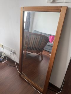 (Category: ) located in . Submitted by issabellek (Listing ID 1444732103, Image 1). Description: .