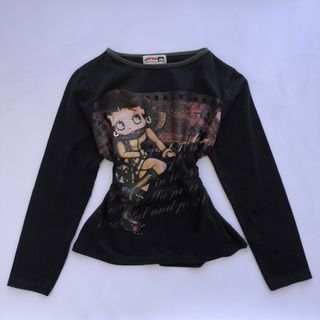 (Category: ) located in . Submitted by thriftwithria (Listing ID 1444715509, Image 1). Description: .