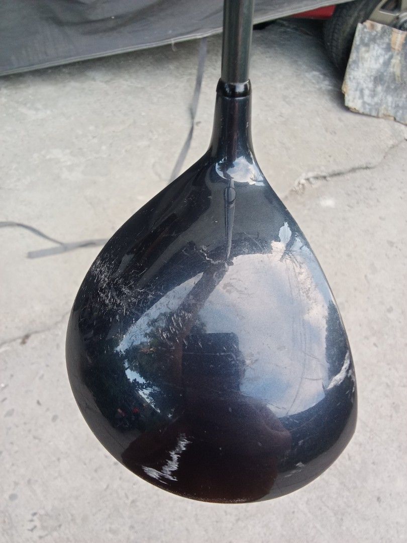 Yamaha Power Magic 710 Titanium driver, Flex R, Right Handed, (Category: Golf) located in San Pedro. Submitted by trisheljas_japansurplus (Listing ID 1444845298, Image 3). Description: 📍For Sale📍 Yamaha Power Magic 710 Titanium driver with a 11.5° loft. Flex R Graphite shaft golf Pride Grip location 📍 Filinvest Homesite barangay bagong silang san pedro laguna 📍.