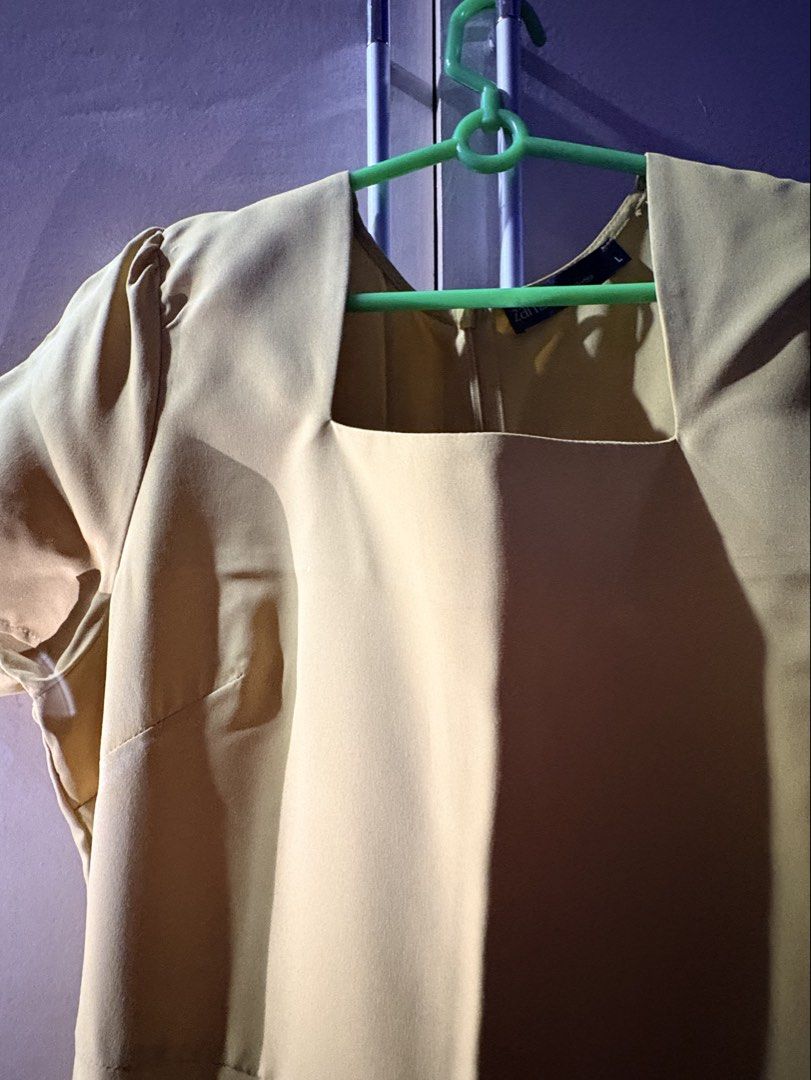 Zanzea Collection Yellow Square Neck Dress (Category: Dresses) located in Pasig City. Submitted by declutterwithjellie (Listing ID 1444832995, Image 3). Description: - Brand: Zanzea Collection - Color: Yellow - Neckline: Square - Sleeves: Short - Skirt Style: A-line - Estimated Size: Large (L) - Occasion: Casual wear or dressing up.