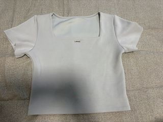 （分類：）位於 。 由 jloooo166 提交（商品編號 1444813330，圖片 1）。簡介： 。