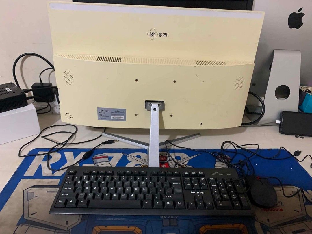 24 inches All in One PC (Category: Desktops) located in Manila. Submitted by happyearth.953a15 (Listing ID 1441550305, Image 2). Description: 24 inches All in One PC I5 6th gen Intel UHD Graphics 530 8gb ram 120gb ssd Windows 11 pro OS Ms office installed Free mouse and keyboard 💸💸 7,500 Location: San Andres bukid manila Pick up or deliver cod.