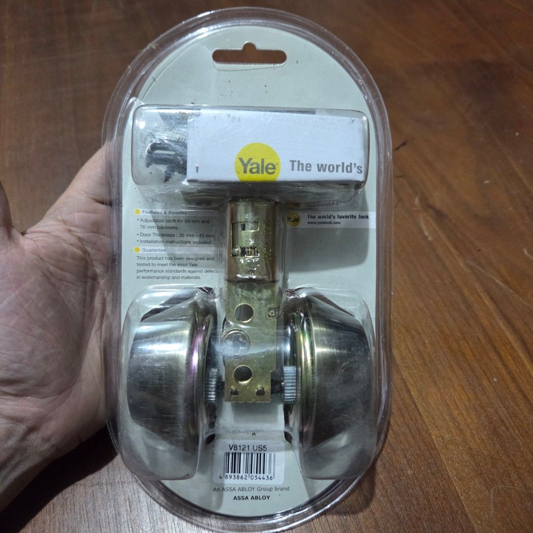 [25% Less Retail] Yale Dead Bolt Double Cylinder Lock (Category: Locks, Doors & Gates) located in Manila. Submitted by joachimjoachim (Listing ID 1441539459, Image 2). Description: - Unopened Yale Double Cylinder Deadbolt Lock from Ace Hardware - P1650 instead of P2200 retail price - Set with doorknob and security chain also available Product Details - Solid Brass Tumbler Cylinder - Includes 3 Nickel Plated Brass Keys - Adjustable Latch for 60mm 