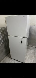 (Category: ) located in . Submitted by mrytrade (Listing ID 1441467239, Image 1). Description: .