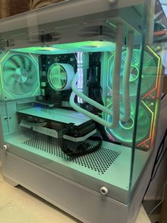 Computer Tower479407822036674560