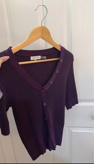 (Category: ) located in . Submitted by angelc.closet (Listing ID 1441344718, Image 1). Description: .