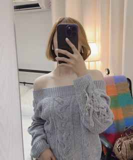 (Category: ) located in . Submitted by angelc.closet (Listing ID 1441392825, Image 1). Description: .