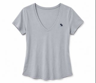 (Category: ) located in . Submitted by shopauthentically (Listing ID 1438804926, Image 1). Description: .