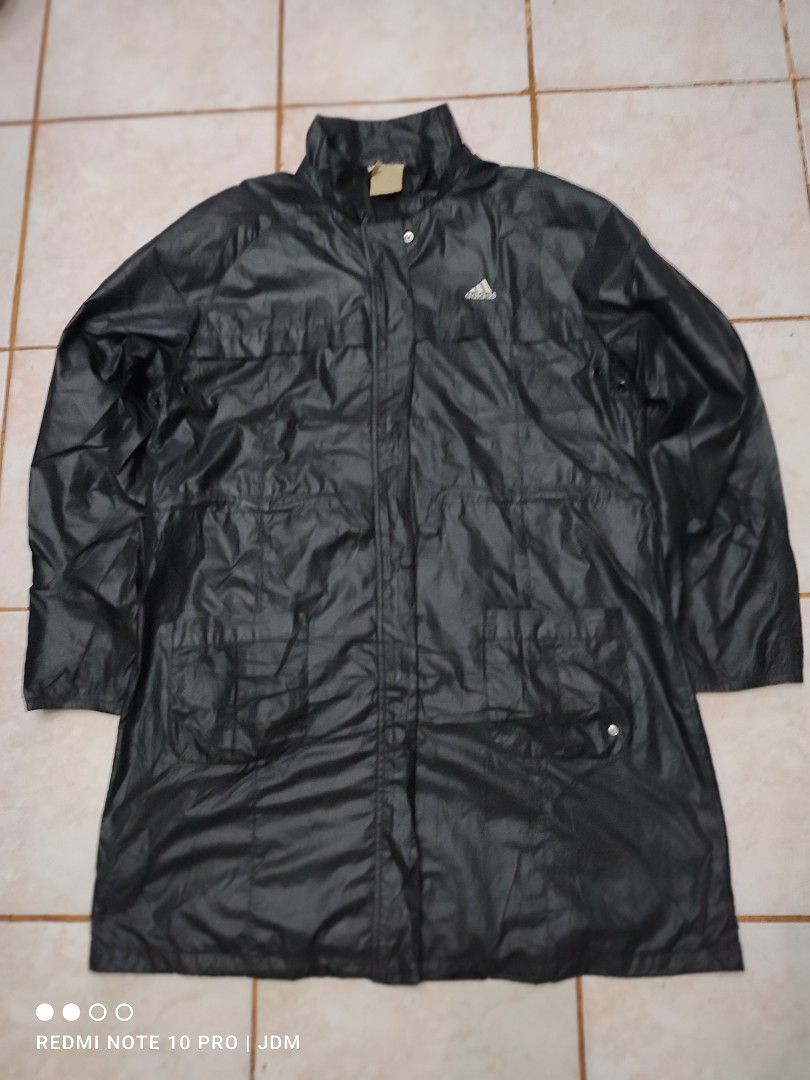 Adidas Climaproof (Category: Coats, Jackets and Outerwear) located in Antipolo. Submitted by klashnikov (Listing ID 1441466515, Image 2). Description: Size:XL Dimes:W22"xL34 Tags:complete Condition:Excellent Honest issue:signs of usage Payment option:Bank transfer,gcash,cash 500php only Antipolo City area pick-up/meetup/shipping Pwede videocall for legitimacy Pls. Check my sellers feedback (marketplace) for peace of mind in buying. Pls. Manage yo