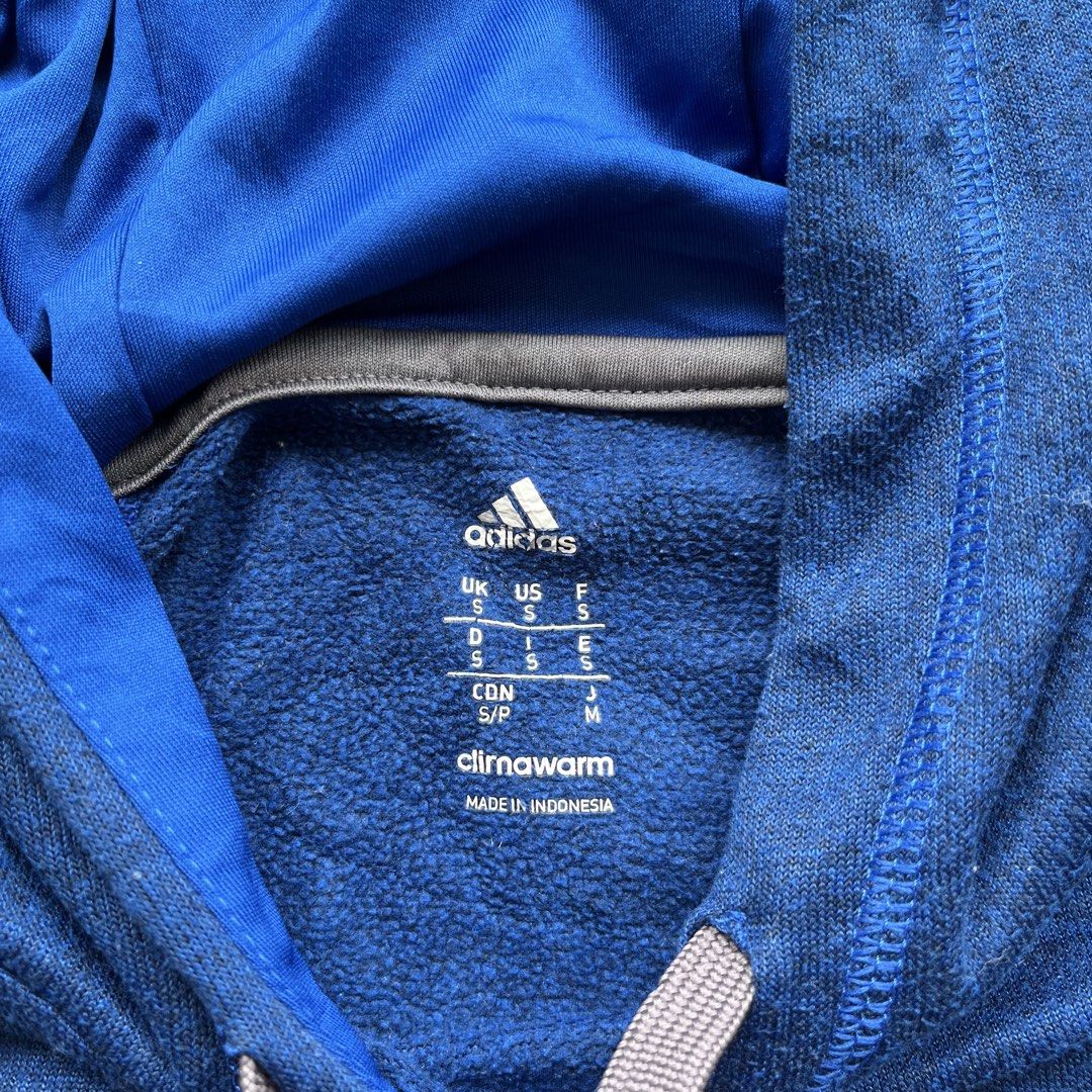 Adidas Pullover Hoodie (Category: Coats, Jackets and Outerwear) located in Batangas. Submitted by _thriftxplug (Listing ID 1441381412, Image 3). Description: Adidas Pullover Hoodie Size: Medium Width 21 x 27 Length No issue Good condition Grab: ₱299.