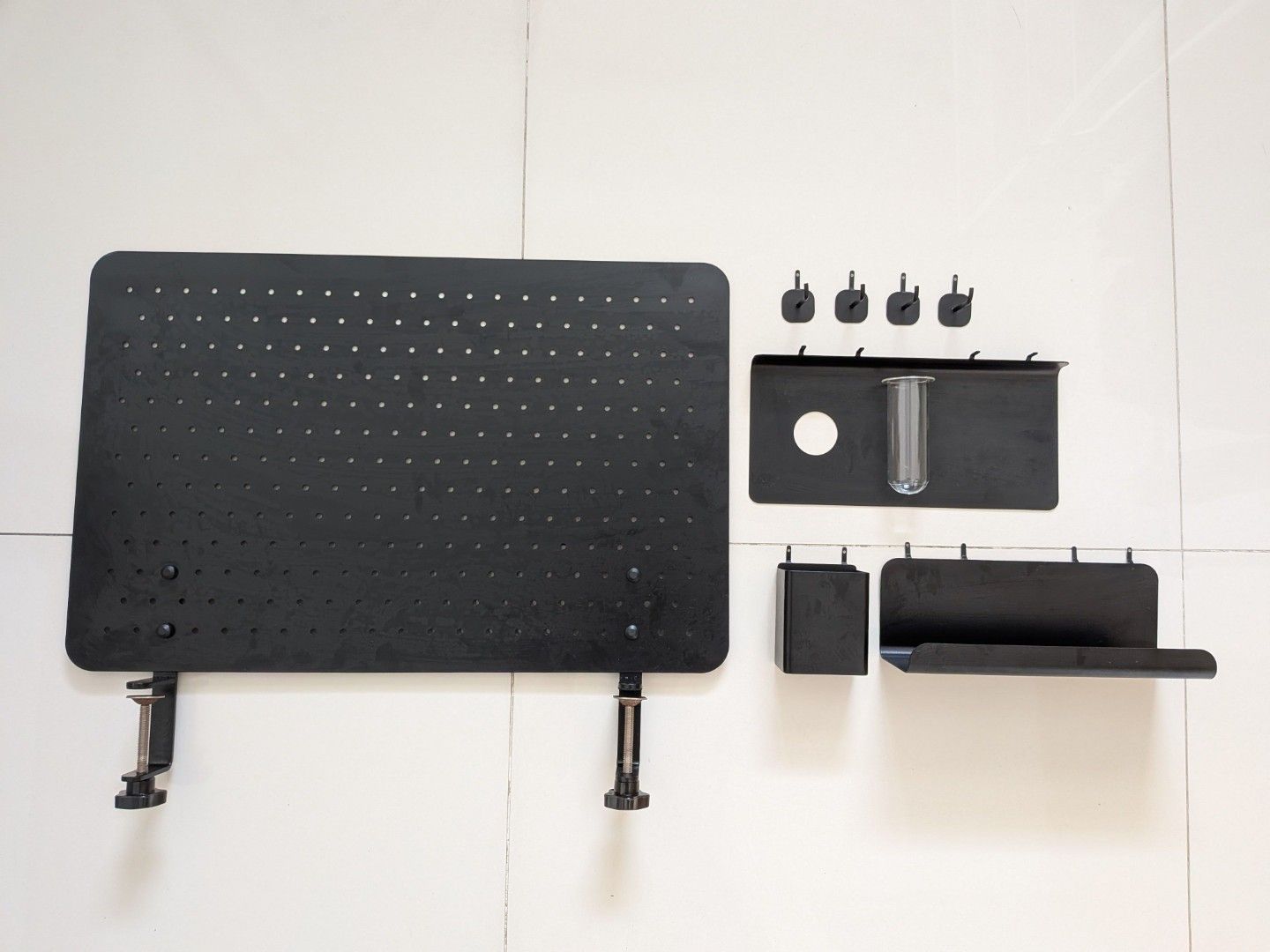 Adjustable Black Stand with Accessories471035548323686400