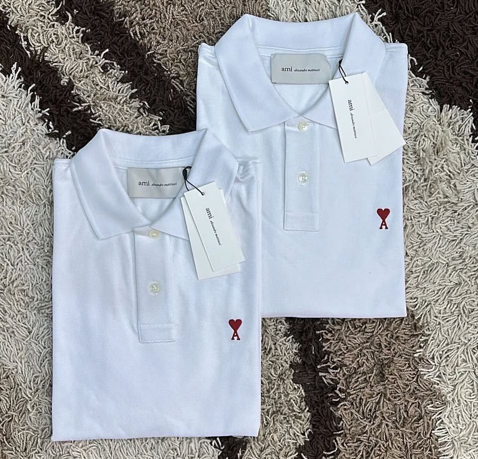 AMI Paris Classic Polo Shirt (Category: Tshirts & Polo Shirts ) located in Manila. Submitted by stopshop26 (Listing ID 1441437337, Image 1). Description: AMI Paris Classic Polo Shirt White Avail sizes: Medium XL Brand new and original Onhand and ready to ship.