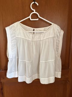 (Category: ) located in . Submitted by closetcatalogue (Listing ID 1441444566, Image 1). Description: .