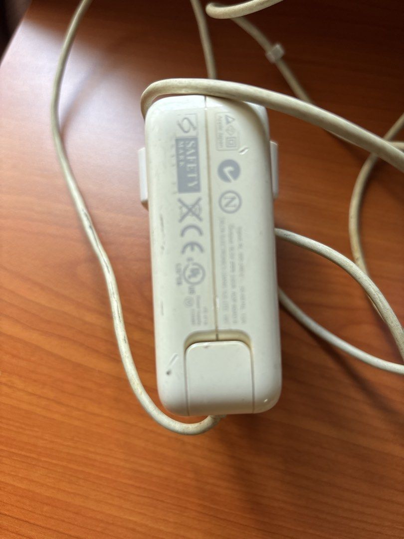 Apple 60W MagSafe Power Adapter Charger471033710013337603