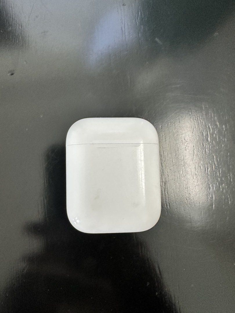 Apple AirPods 1st Gen