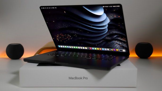 Apple MacBook Pro m5 Pro chip 24GB 1TB476255753580718080
