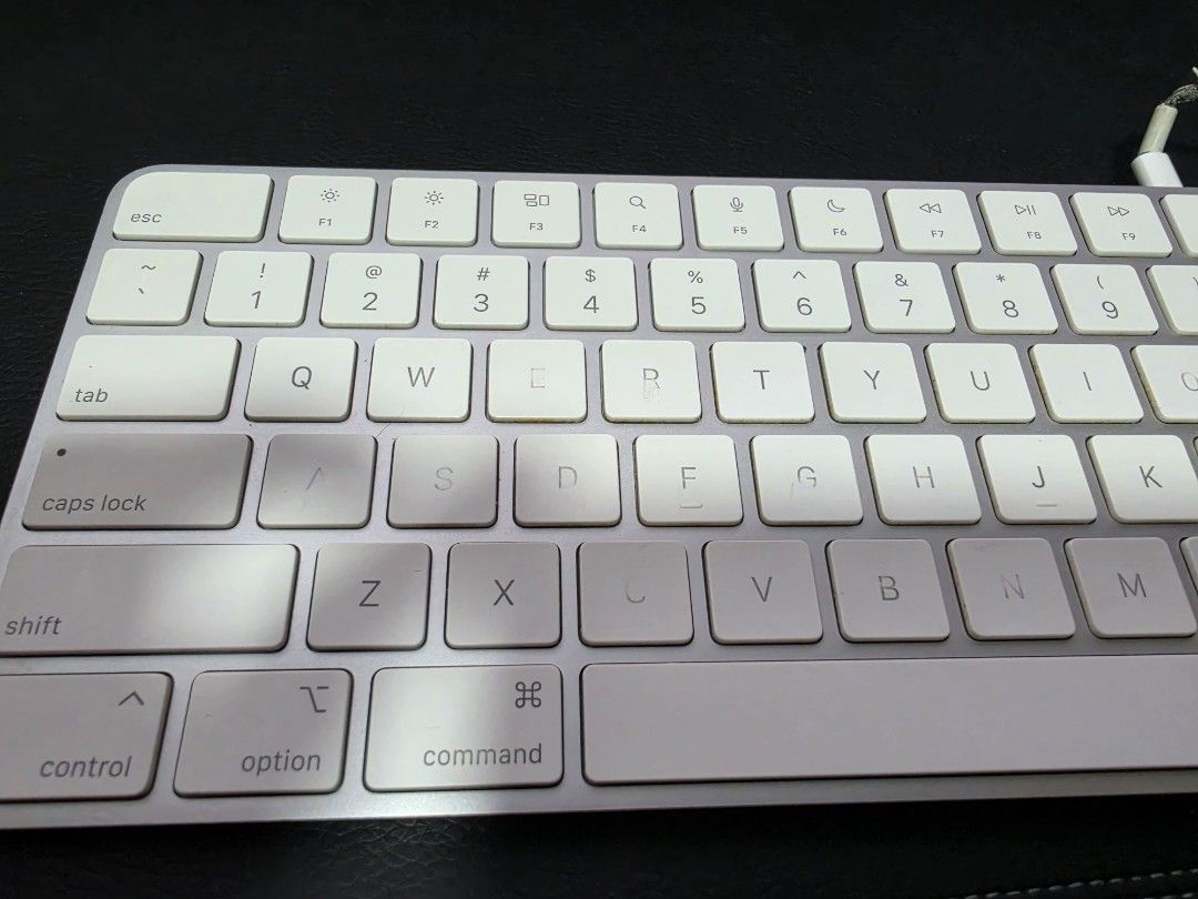 Apple Magic Keyboard with Numeric Keypad470907682617436162