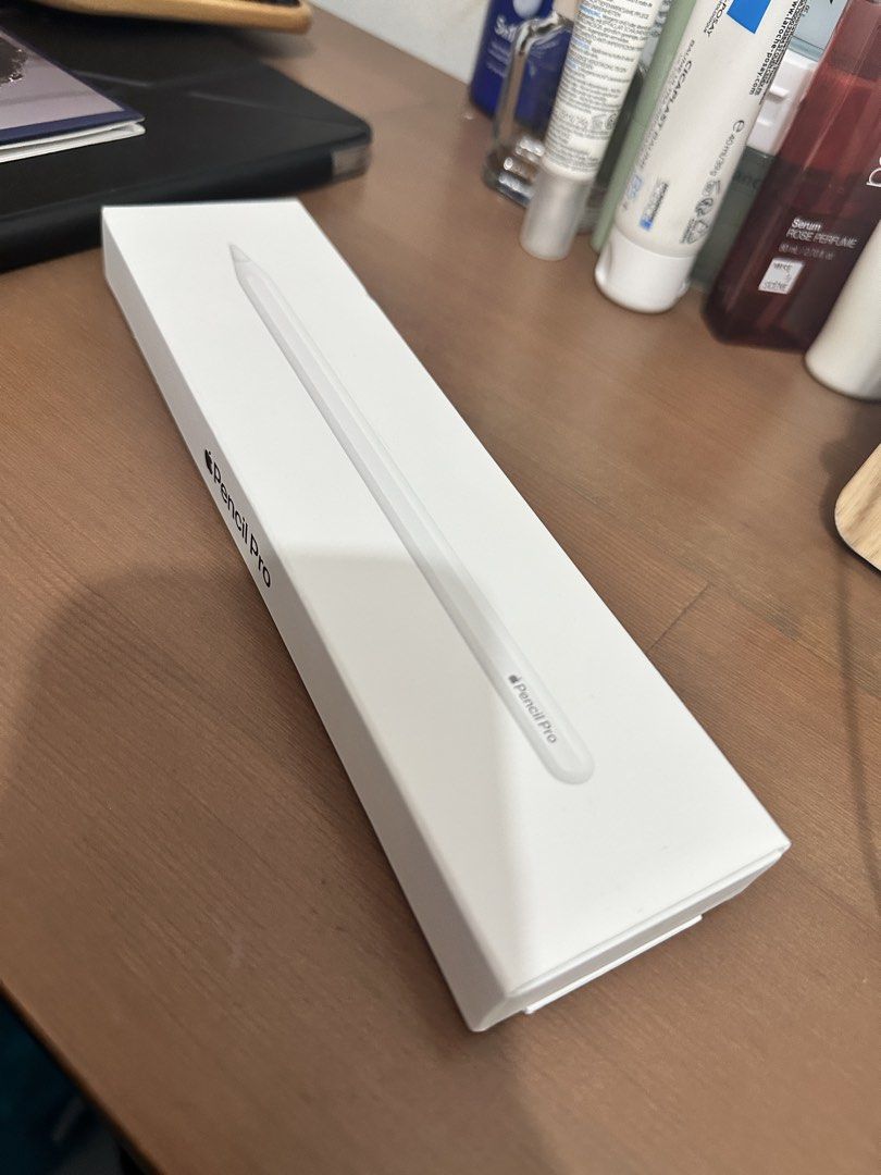 Apple Pencil Pro - Brand New471279376689408003