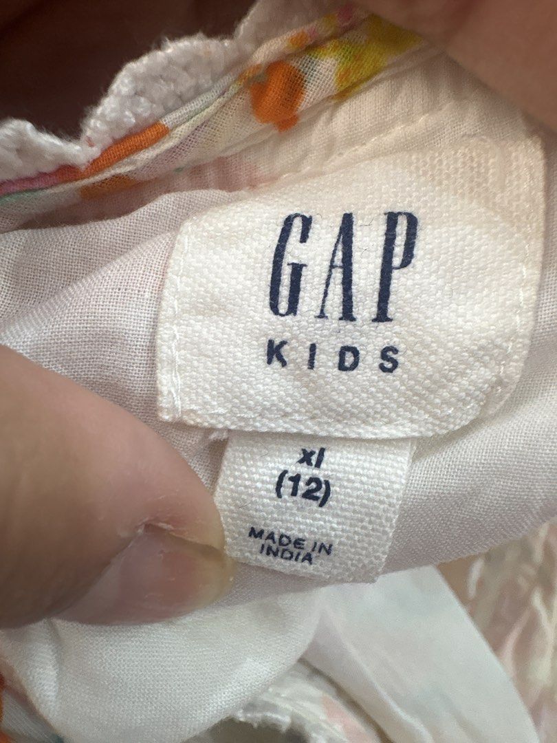 Assorted Kids Dresses (Details are on the description) (Category: Dresses) located in Quezon City. Submitted by branded.ktk (Listing ID 1441461643, Image 2). Description: 1ST-2ND PIC: GAP KIDS (200pesos) -100cm length -35cm waist 3RD-4TH PIC: H&M (100) -85cm length - FREESIZE WAIST 5TH -6TH PIC: H&M (100) -80cm length - FREESIZE WAIST 7TH-8TH PIC: H&M (100) -80cm length - FREESIZE WAIST.