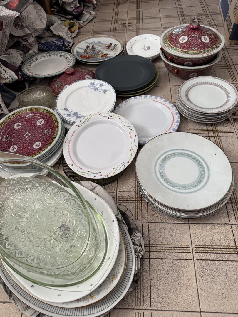 Assorted Plates and Serving Dishes - Various Designs471102665156864002