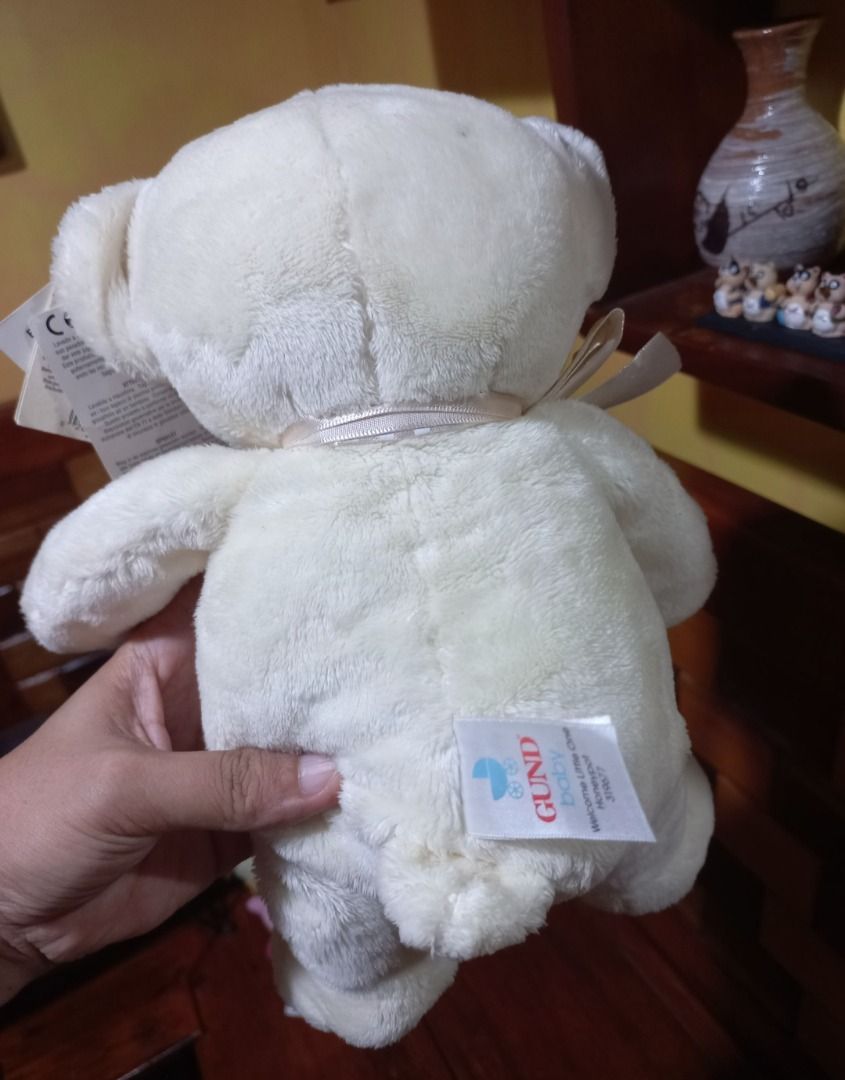 AUTHENTIC GUND Cream Teddy Bear Plush (with complete tags) (Category: Plushies & Soft Toys) located in Pugo. Submitted by mhylee_fang1989 (Listing ID 1441510426, Image 3). Description: .