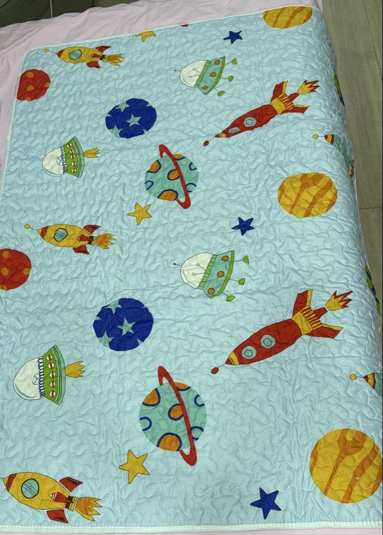 Babies’ crib mat (Category: Children's Beds) located in Las Pinas. Submitted by green_unit (Listing ID 1441463323, Image 2). Description: .