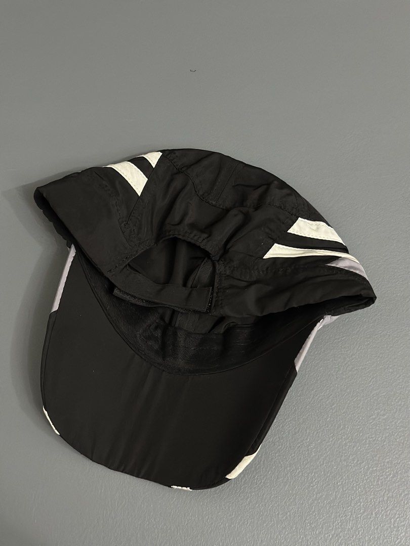 Balenciaga Sports Cap (Category: Caps & Hats) located in Baguio. Submitted by normalbusinessman (Listing ID 1441573651, Image 3). Description: hq only One Size Fits Most.