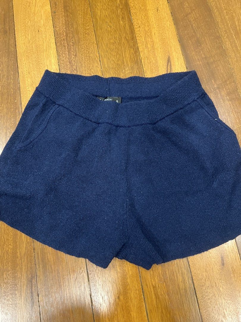 Bench/Active Navy Blue Sweater and Shorts Set (Category: Activewear) located in Taguig. Submitted by jassylop (Listing ID 1441555457, Image 3). Description: - Bench/Active navy blue knit set - Long-sleeved sweater with red trim detail (Size M) - Matching shorts with elastic waistband and pockets (Size S) - Ideal for casual wear or lounging.