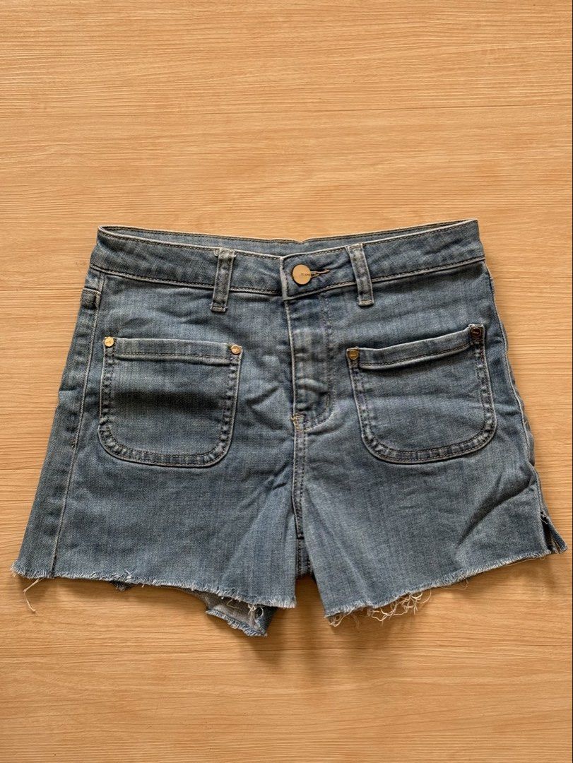 Blue Denim Highwaist Shorts (Category: Shorts) located in Pateros City. Submitted by lorixlori (Listing ID 1441489306, Image 1). Description: Double Front Pocket Highwaist Denim Short • Waist: 26 • Length: 11.5 .