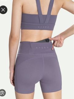 (Category: ) located in . Submitted by gemclothes (Listing ID 1441408223, Image 1). Description: .