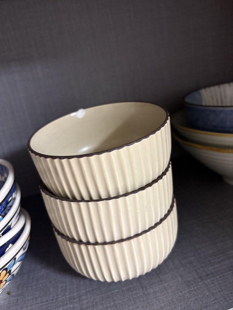 Branded dish ware for free471567199351623682
