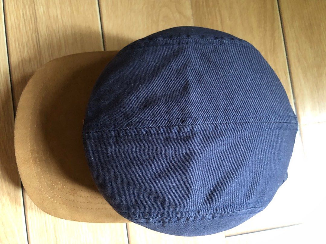 Brixton 5 panel (Category: Caps & Hats) located in Virac. Submitted by valll_ (Listing ID 1441439174, Image 2). Description: Brixton Very good condi Issue slightly discoloration sa right side not visible Mababaw ang head fittings.