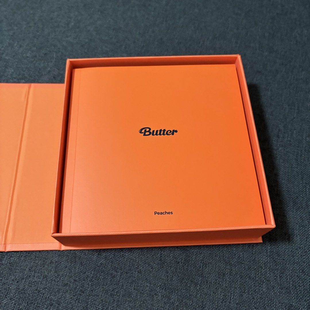 BTS Butter Peaches Album (Category: CDs & DVDs) located in Imus. Submitted by declutter201 (Listing ID 1441579182, Image 2). Description: Price: P200 Prio payo Price is negotiable Location: Imus, Cavite MOP: BDO, Gcash, Maya, GoTyme MOD: GGX, J&T, SDD RFS: Decluttering Condition: - Unsealed but all inclusions are included except the random photocard - Expect some few stains or dents/creases You can message me if you have more questions.