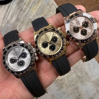 (Category: ) located in . Submitted by 0000watchcollectsg (Listing ID 1441403174, Image 1). Description: .