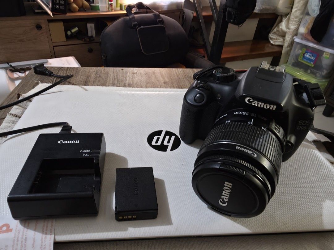 Canon 1200d (Category: Cameras) located in Manila. Submitted by royalstar.e06881 (Listing ID 1441417238, Image 3). Description: canon 1200D dslr camera in good condition.