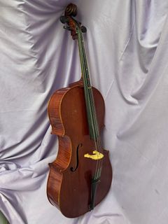 (Category: ) located in . Submitted by genius_strings (Listing ID 1441471918, Image 1). Description: .
