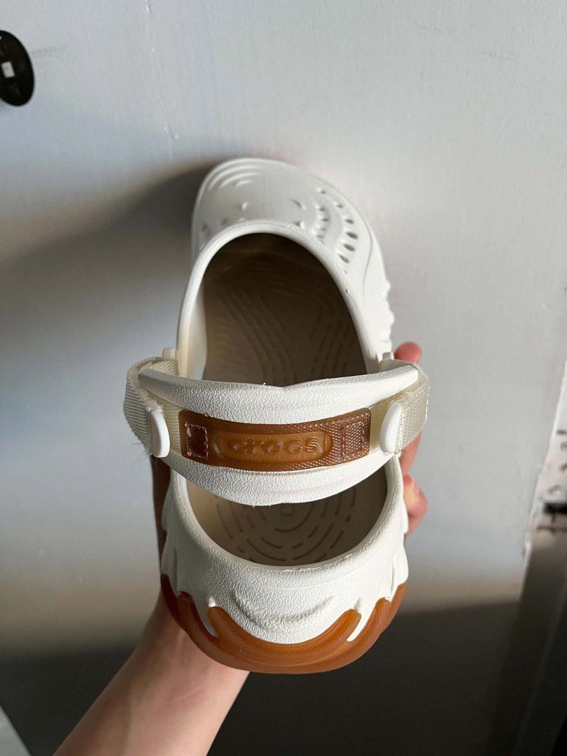 Chalk gum crocs echo clog (Category: Slippers & Slides) located in Valenzuela. Submitted by julianjohn98 (Listing ID 1441424548, Image 3). Description: Brand new for sale Size available M8, Valenzuela loc.