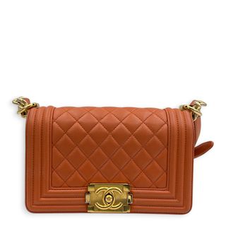 (Category: ) located in . Submitted by carousellluxury (Listing ID 1441479654, Image 1). Description: .