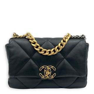 (Category: ) located in . Submitted by carousellluxury (Listing ID 1441488015, Image 1). Description: .