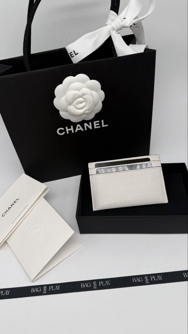 Chanel Card Holder (Category: Luxury Bags & Wallets) located in Pasig City. Submitted by bagplaymnl (Listing ID 1441420170, Image 2). Description: Chanel Card Holder Brand New, Full set with store receipt MOP: BDO Meet up: BGC Thank you!.