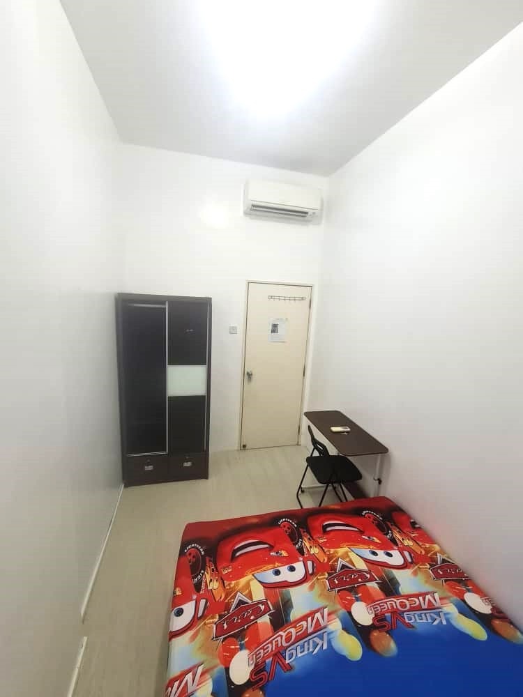 (Category: ) located in . Submitted by thecityrooms (Listing ID 1434281669, Image 1). Description: .