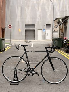 (Category: ) located in . Submitted by progression_bikes_clarkquay (Listing ID 1441506878, Image 1). Description: .