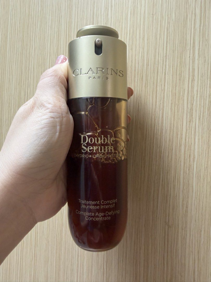 Clarins double serum (Category: Face Care) located in Singapore. Submitted by minomino (Listing ID 1441533304, Image 3). Description: This bot 100ml Left 50ml Can mail. .