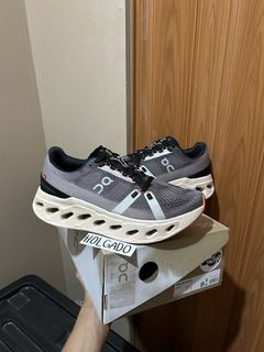 (Category: ) located in . Submitted by kickscouture (Listing ID 1441402727, Image 1). Description: .