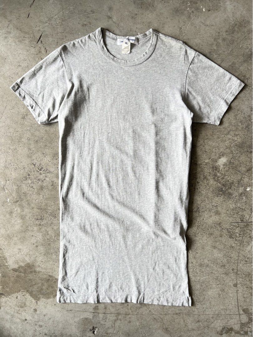 COMME DES GARÇONS SHIRT - EXTENDED LAYERED TEE (Category: Others Tops) located in Cavite. Submitted by _Gizmo (Listing ID 1441478637, Image 1). Description: Comme des Garçons Shirt - Extended Layered Tee Shirt Size tagged: XS Measurement Width: 17’ Inch Length: 31’ Inch Back length: 23’ Inch Shoulder: 16’ Inch Lightly used | Very good condition No major flaws Made In France.
